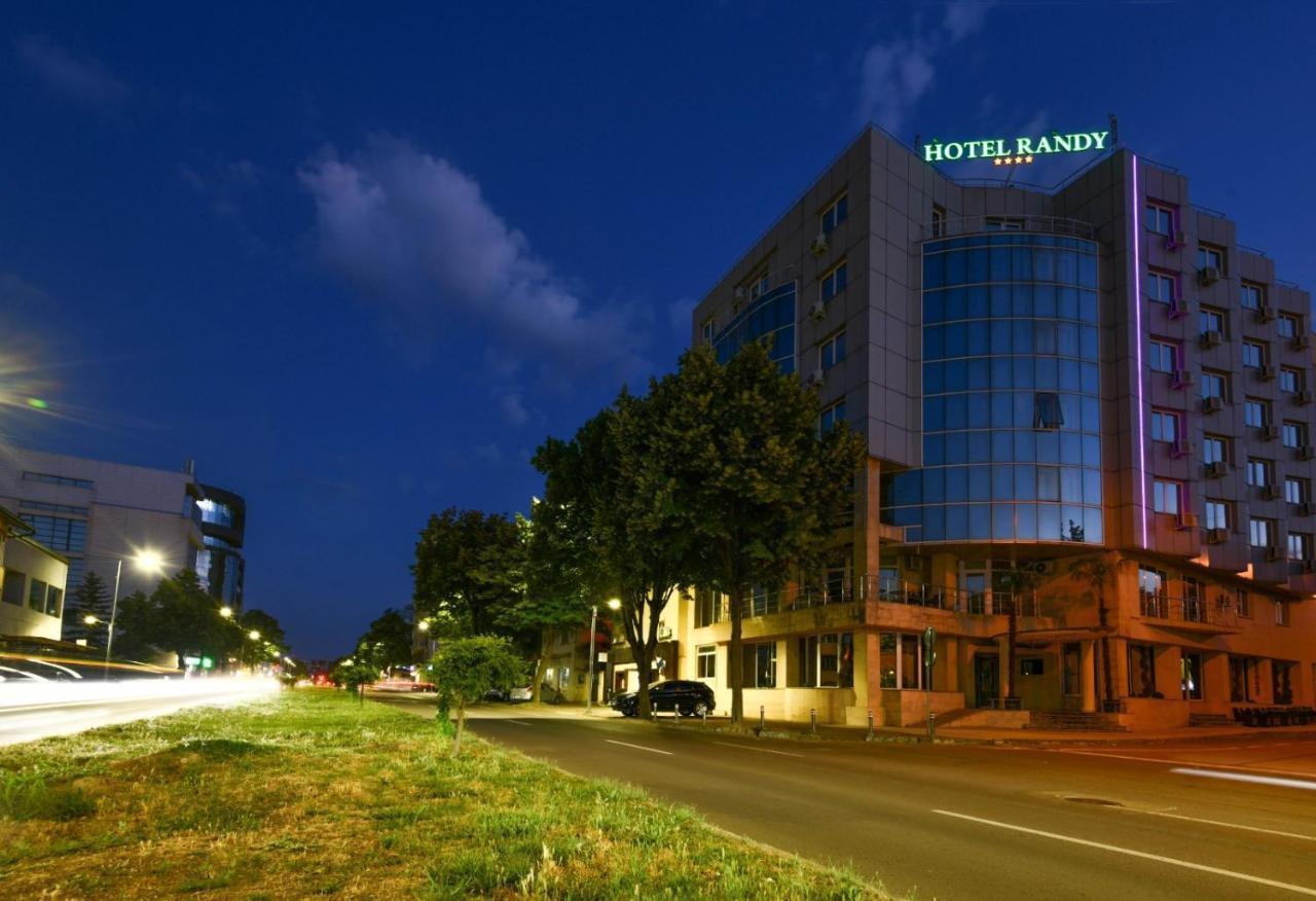Hotel Randy Köstence Dış mekan fotoğraf