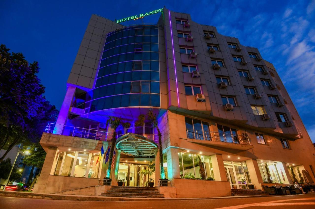 Hotel Randy Köstence Dış mekan fotoğraf